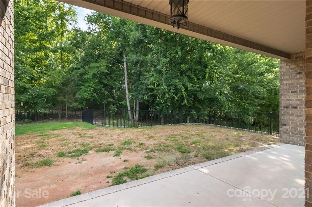 1773 North Dobys Bridge Road Fort Mill, SC 29715 - Photo 30 of 38 Gallery Image 30
