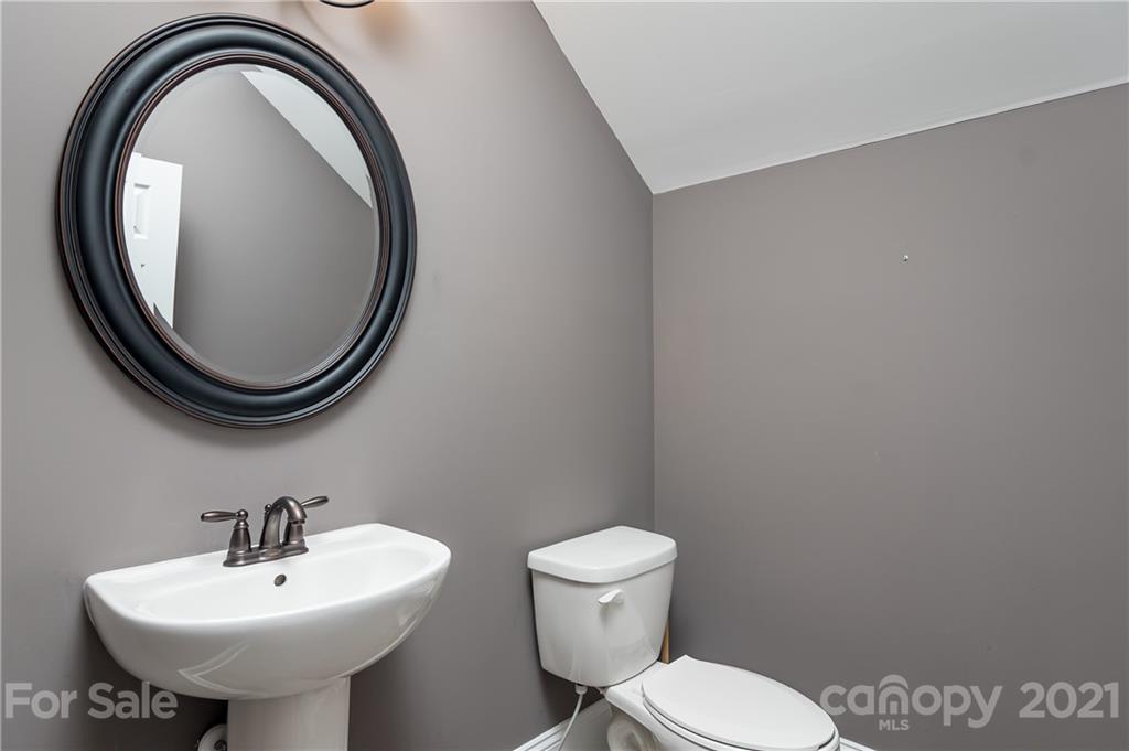 1773 North Dobys Bridge Road Fort Mill, SC 29715 - Photo 37 of 38 Gallery Image 37