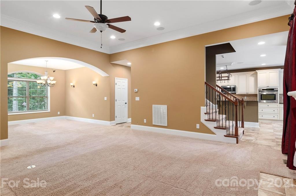 1773 North Dobys Bridge Road Fort Mill, SC 29715 - Photo 8 of 38 Gallery Image 8