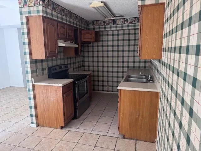 $900 | 212 16th Street Southeast, Paris, TX 75460