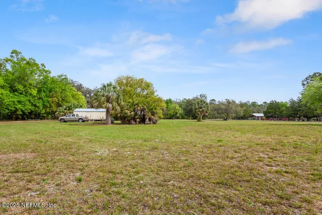 $370,000 | 1017 Old Gainesville Highway, Interlachen, FL 32148
