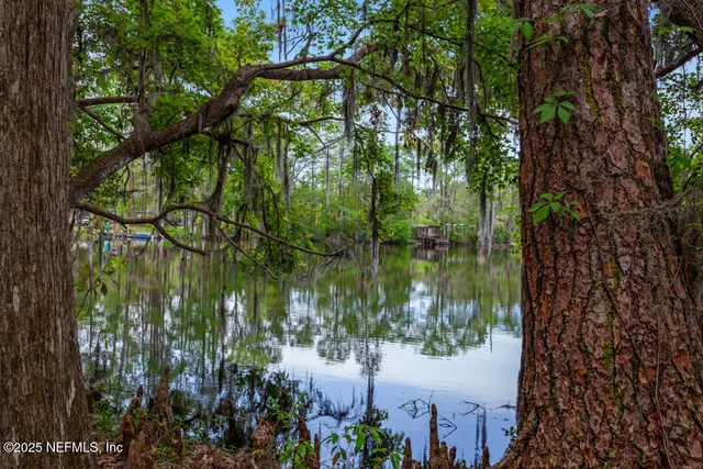 $370,000 | 1017 Old Gainesville Highway, Interlachen, FL 32148