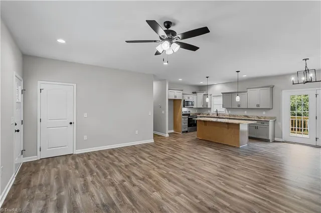 $289,000 | 4387 Timber Lea Lane, Ramseur, NC 27316