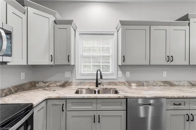 $289,000 | 4387 Timber Lea Lane, Ramseur, NC 27316