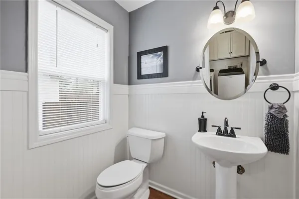 $415,000 | 10718 West 102nd Street, Overland Park, KS 66214