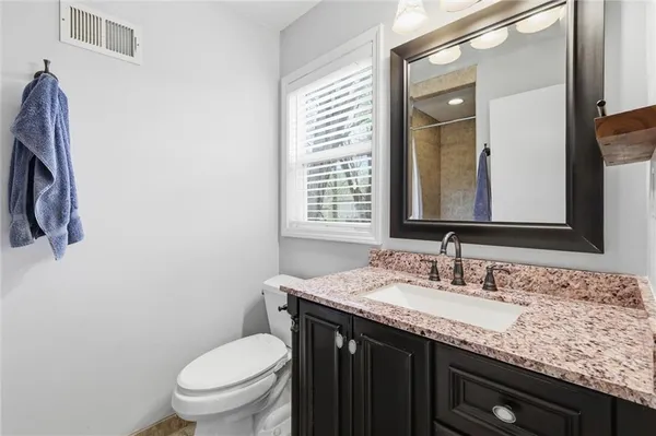 $415,000 | 10718 West 102nd Street, Overland Park, KS 66214