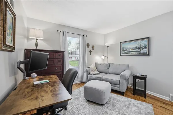 $415,000 | 10718 West 102nd Street, Overland Park, KS 66214