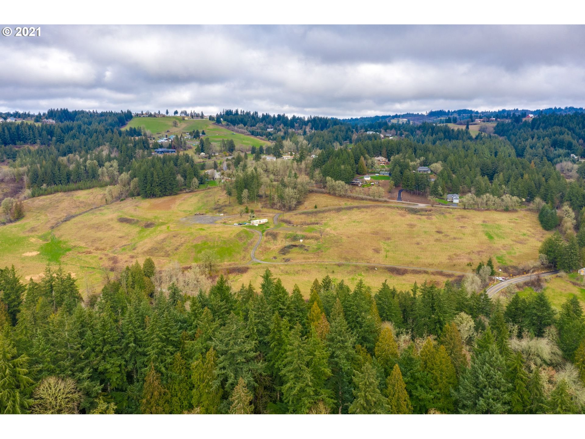 10615 Northwest Old Cornelius Pass Road Portland, OR 97231 - Photo 5 of 26 Gallery Image 5