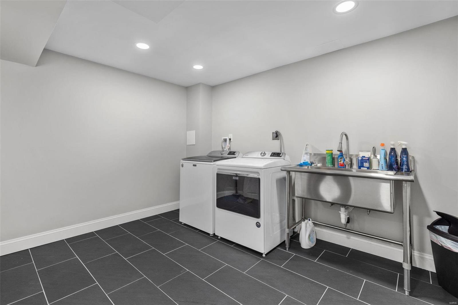 1048 Camargo Drive Ballwin, MO 63011 - Photo 37 of 41