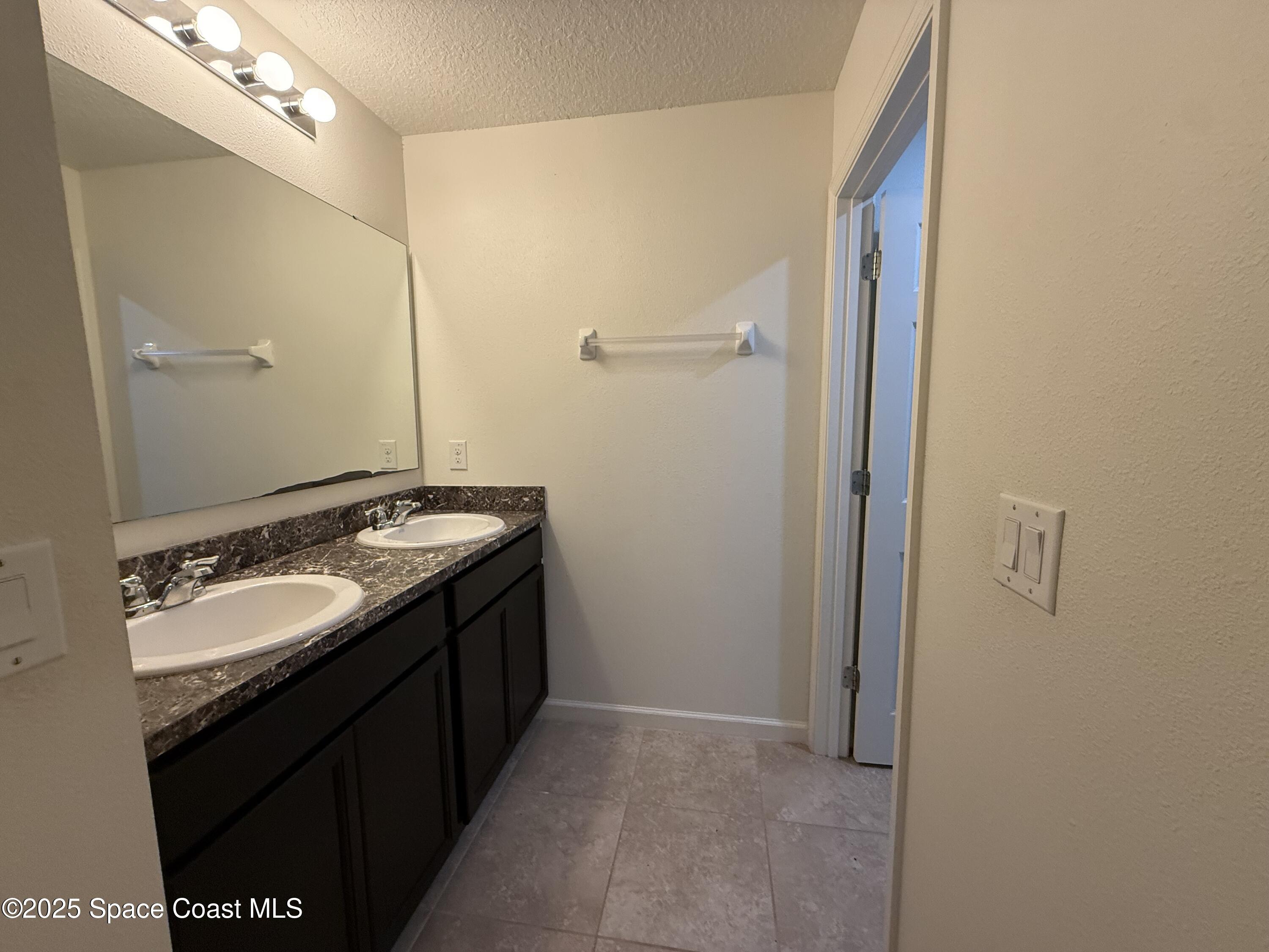 137 Sutherland Drive Southwest Palm Bay, FL 32908 - Photo 17 of 24 IMG_7152