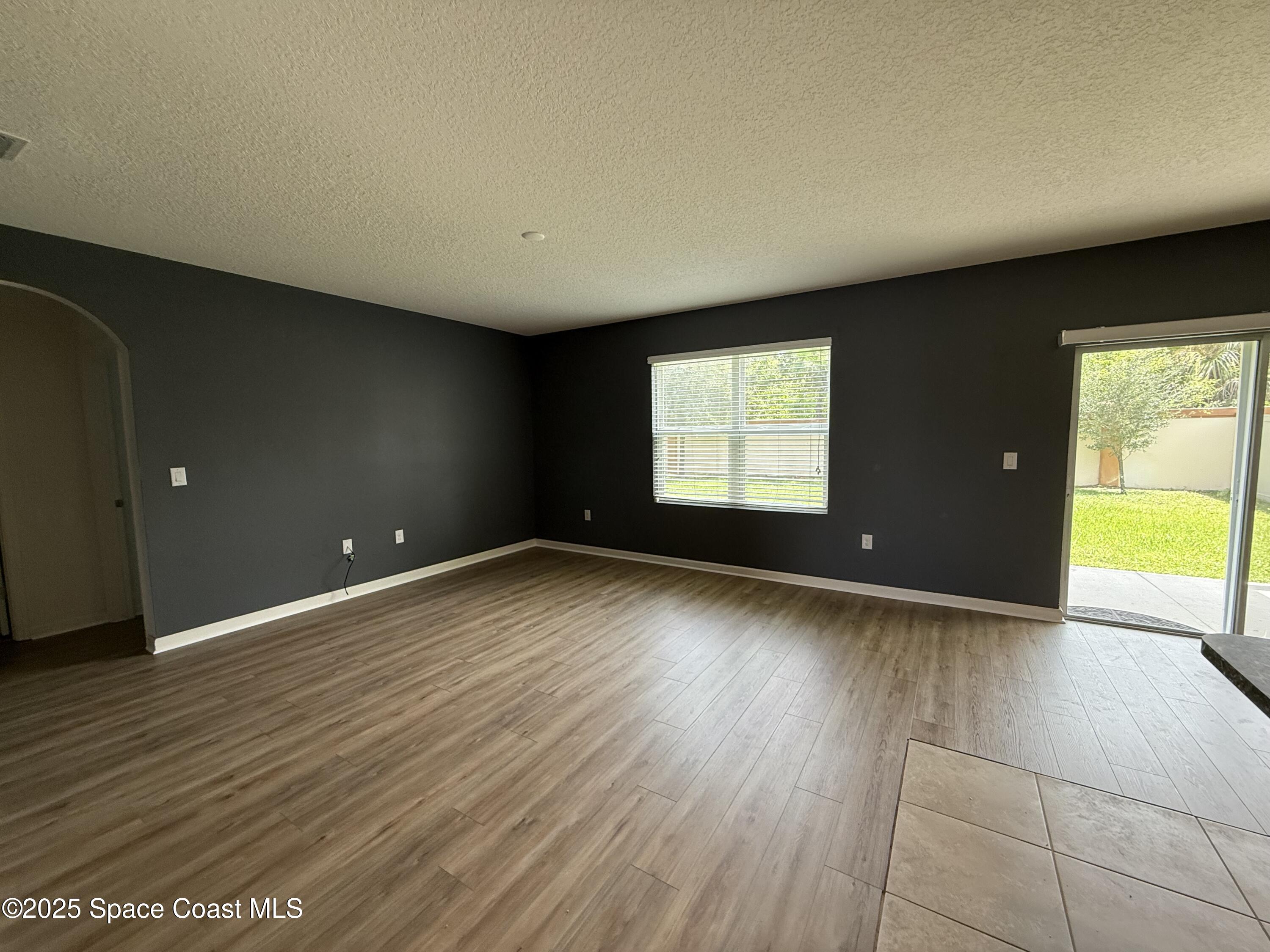 137 Sutherland Drive Southwest Palm Bay, FL 32908 - Photo 7 of 24 IMG_7139