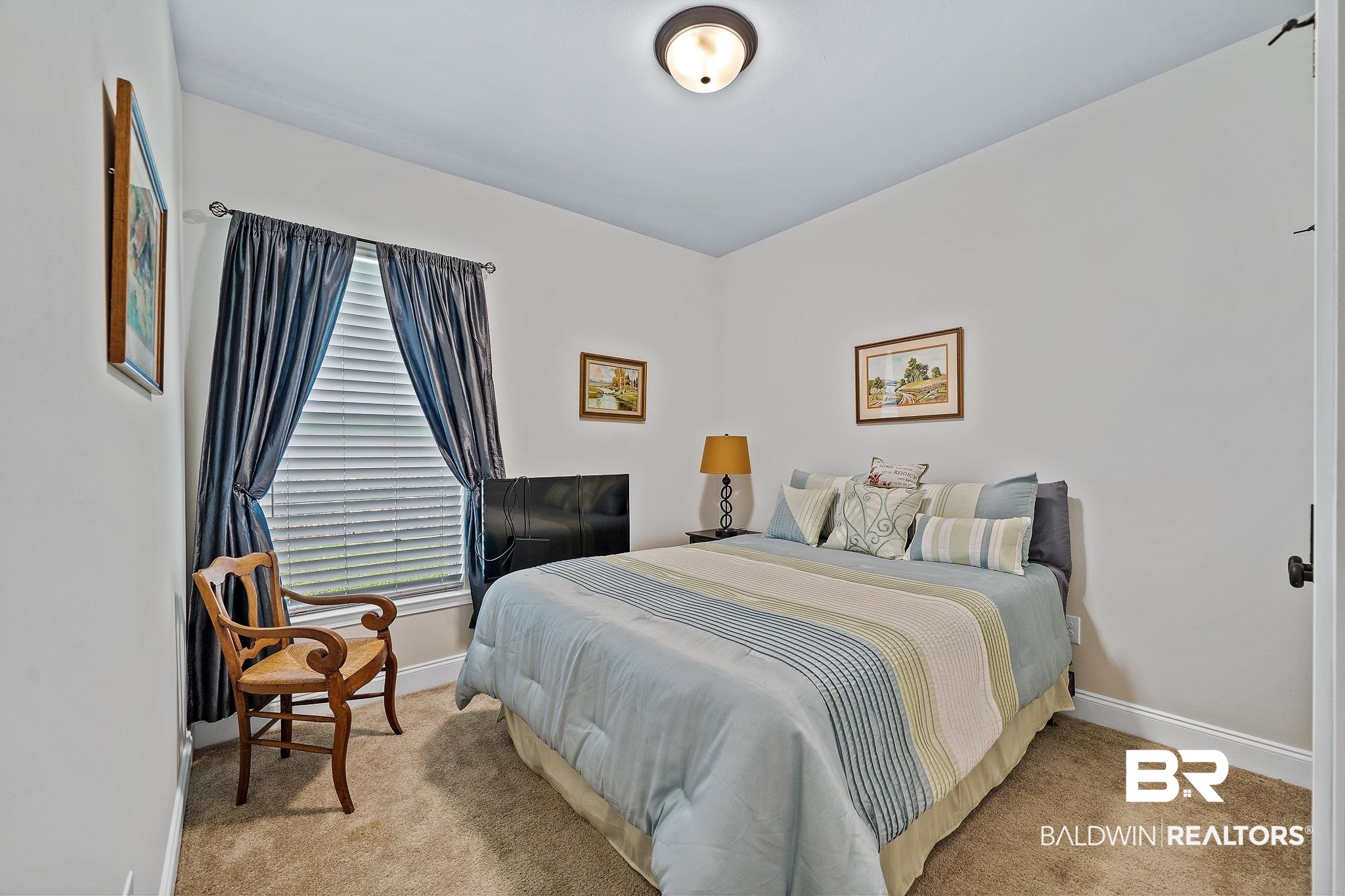 1379 Surrey Loop Foley, AL 36535 - Photo 15 of 36 Guest room