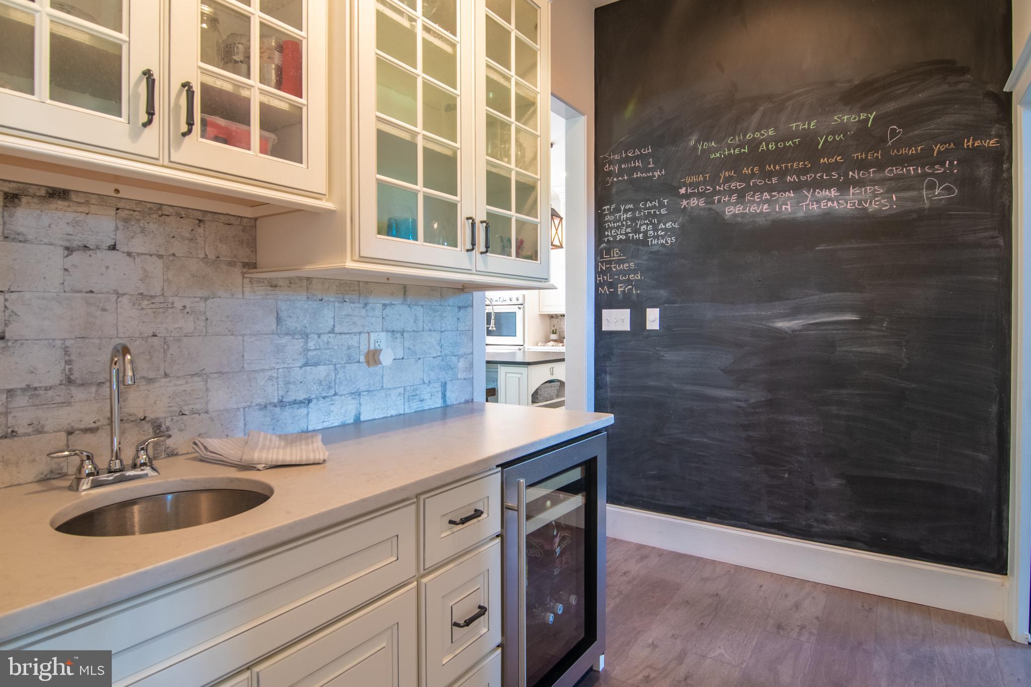 2141 Berks Road Lansdale, PA 19446 - Photo 15 of 51 Butler's Pantry