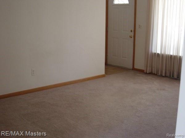 18796 Wick Road Allen Park, MI 48101 - Photo 14 of 28 DSC00105.JPG