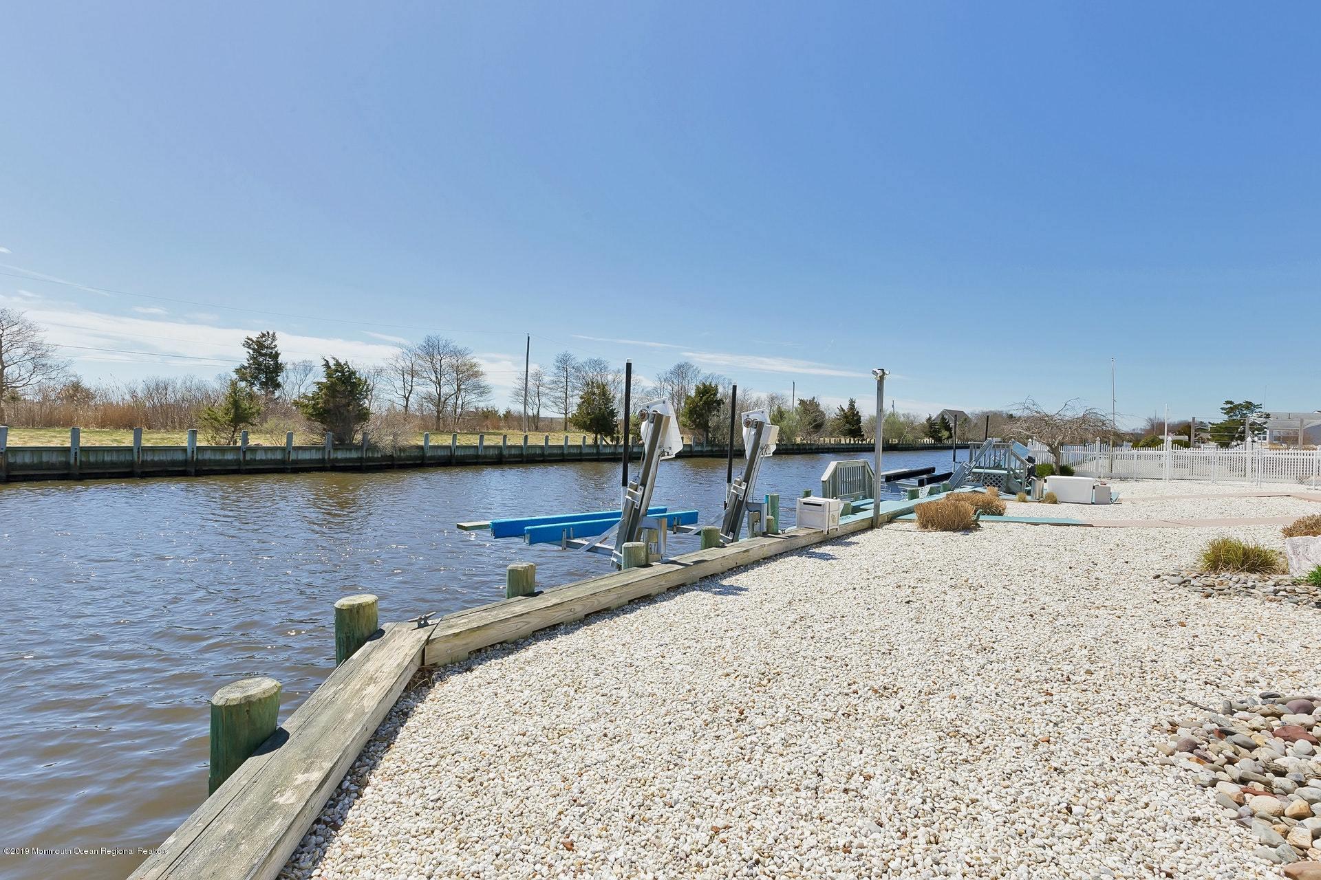 200 Biscayne Road Barnegat, NJ 08005 - Photo 48 of 51 050-308127-IMG_2667_7584321