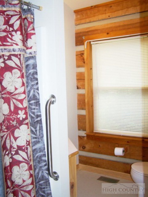 618 Chestnut Ridge Drive Jefferson, NC 28640 - Photo 17 of 17 Gallery Image 17