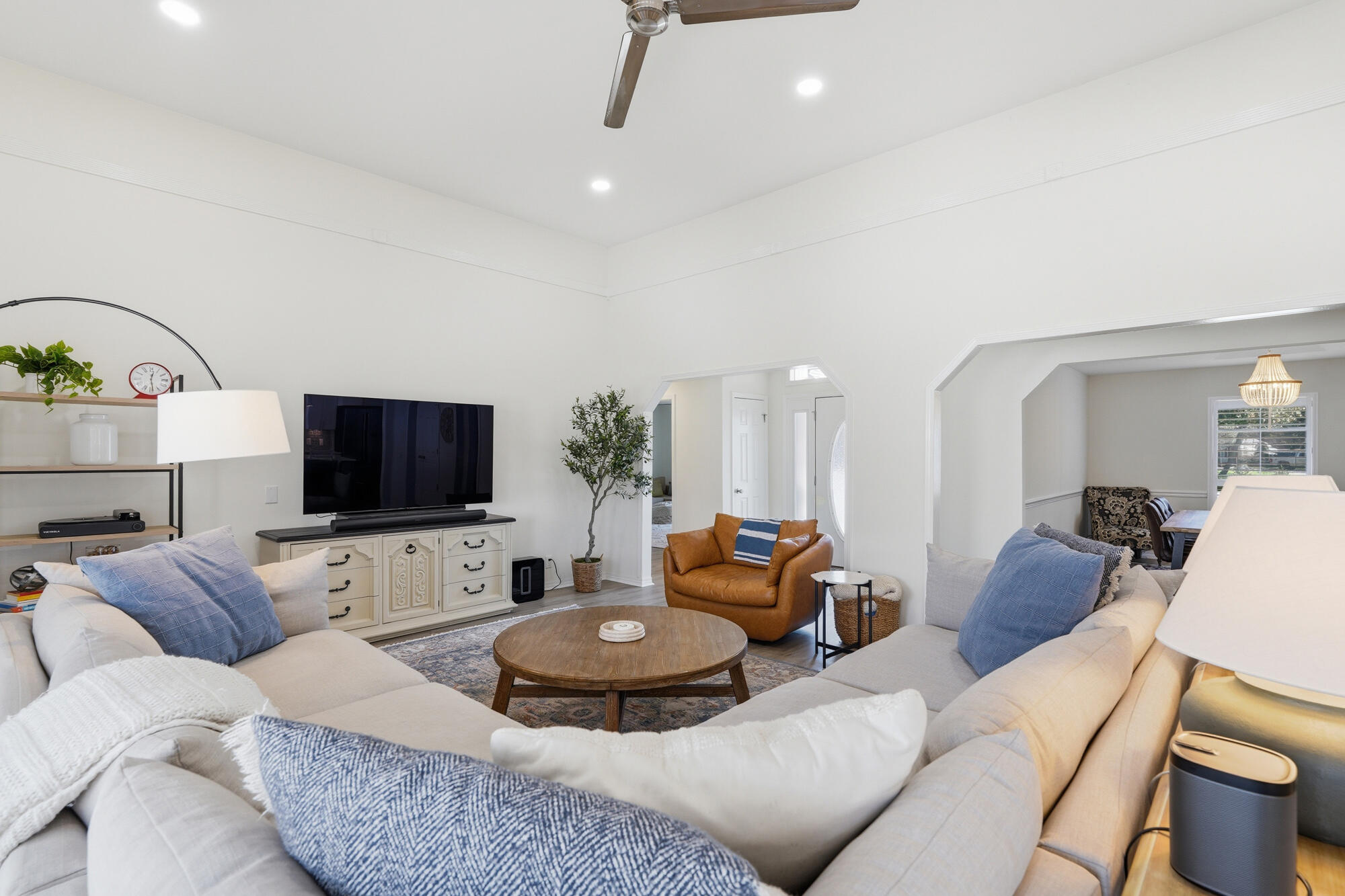 210 Wynnehaven Beach Road Mary Esther, FL 32569 - Photo 11 of 46 210_wynnehaven_beach_rd-awp_media-009