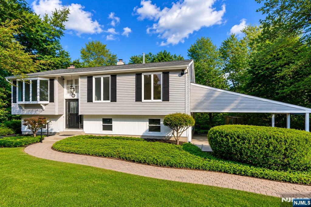 13 Chickadee Road Budd Lake, NJ 07828 - Photo 2 of 48