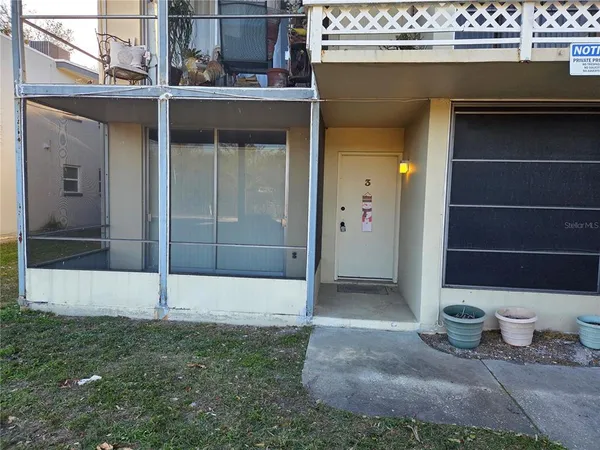 $1,295 | 606 South Betty Lane, Unit C, Clearwater, FL 33756