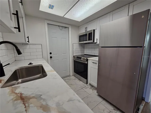 $1,295 | 606 South Betty Lane, Unit C, Clearwater, FL 33756