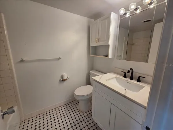 $1,295 | 606 South Betty Lane, Unit C, Clearwater, FL 33756