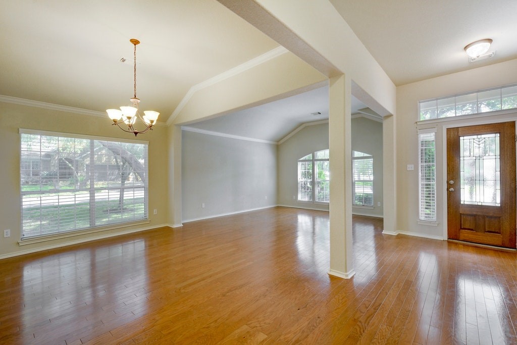 10800 Split Stone Way Austin, TX 78739 - Photo 12 of 30