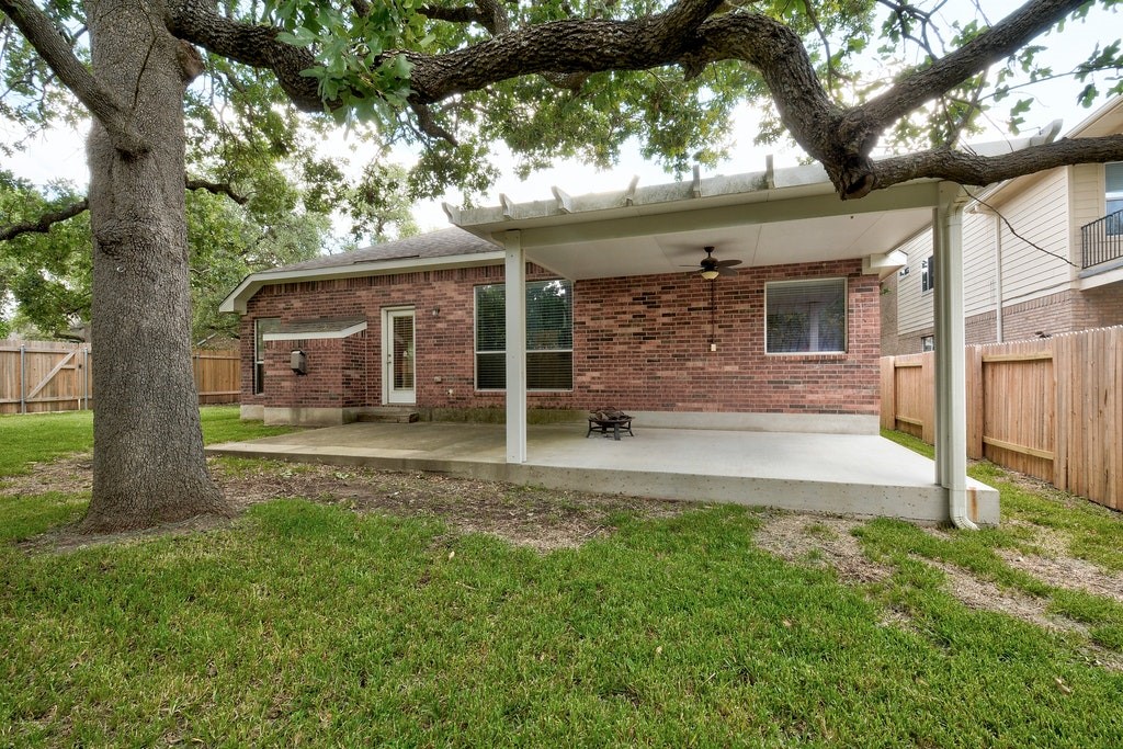 10800 Split Stone Way Austin, TX 78739 - Photo 25 of 30