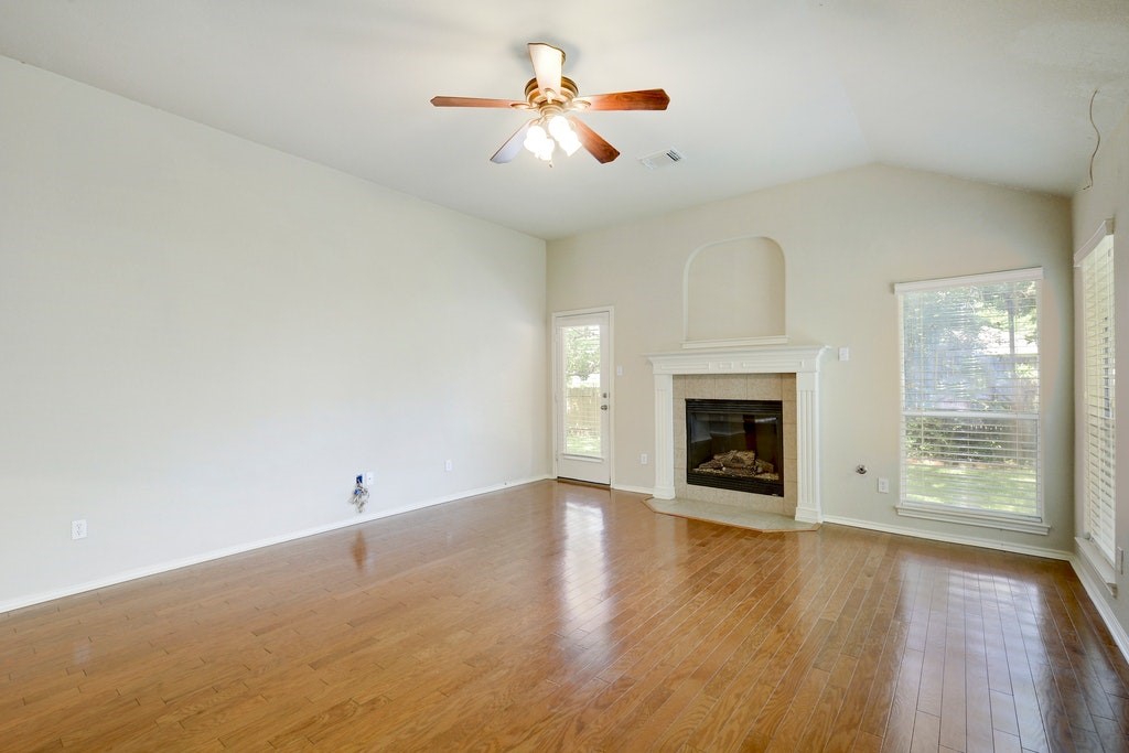 10800 Split Stone Way Austin, TX 78739 - Photo 6 of 30