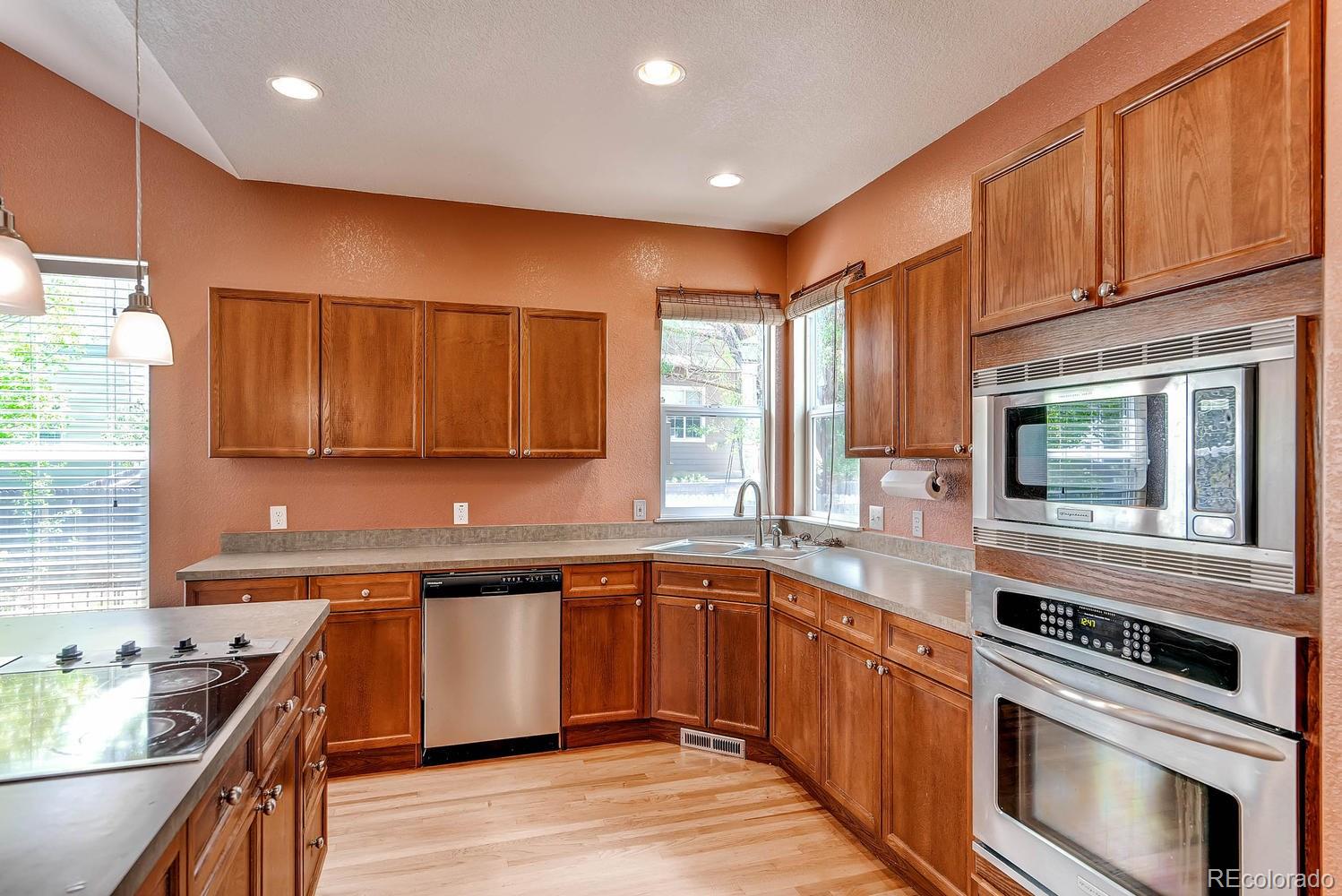 10808 McClellan Road Parker, CO 80134 - Photo 11 of 30 Gallery Image 11