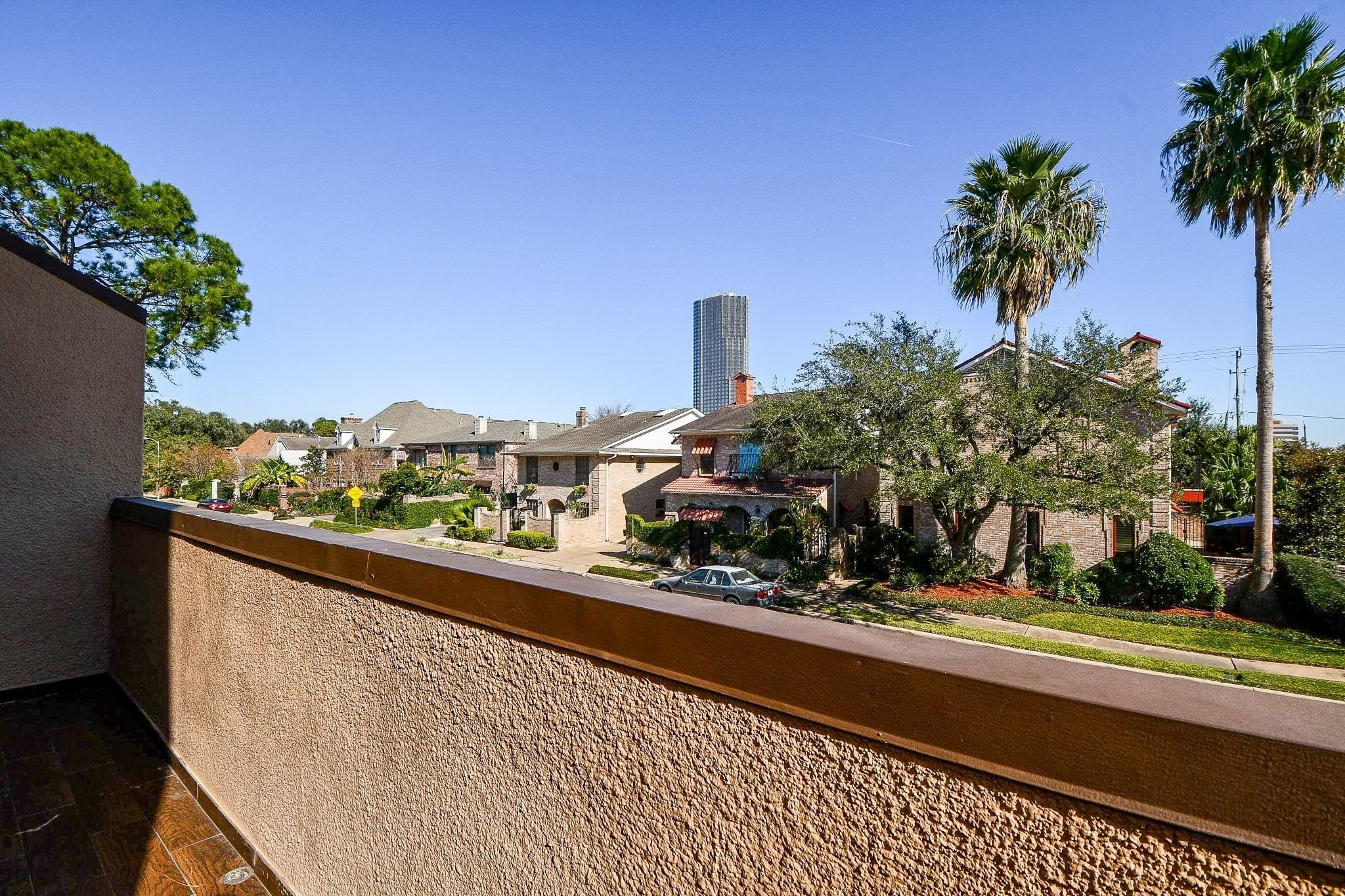 6000 Inwood Drive, Unit 1 Houston, TX 77057 - Photo 27 of 29 a view of a city from a balcony