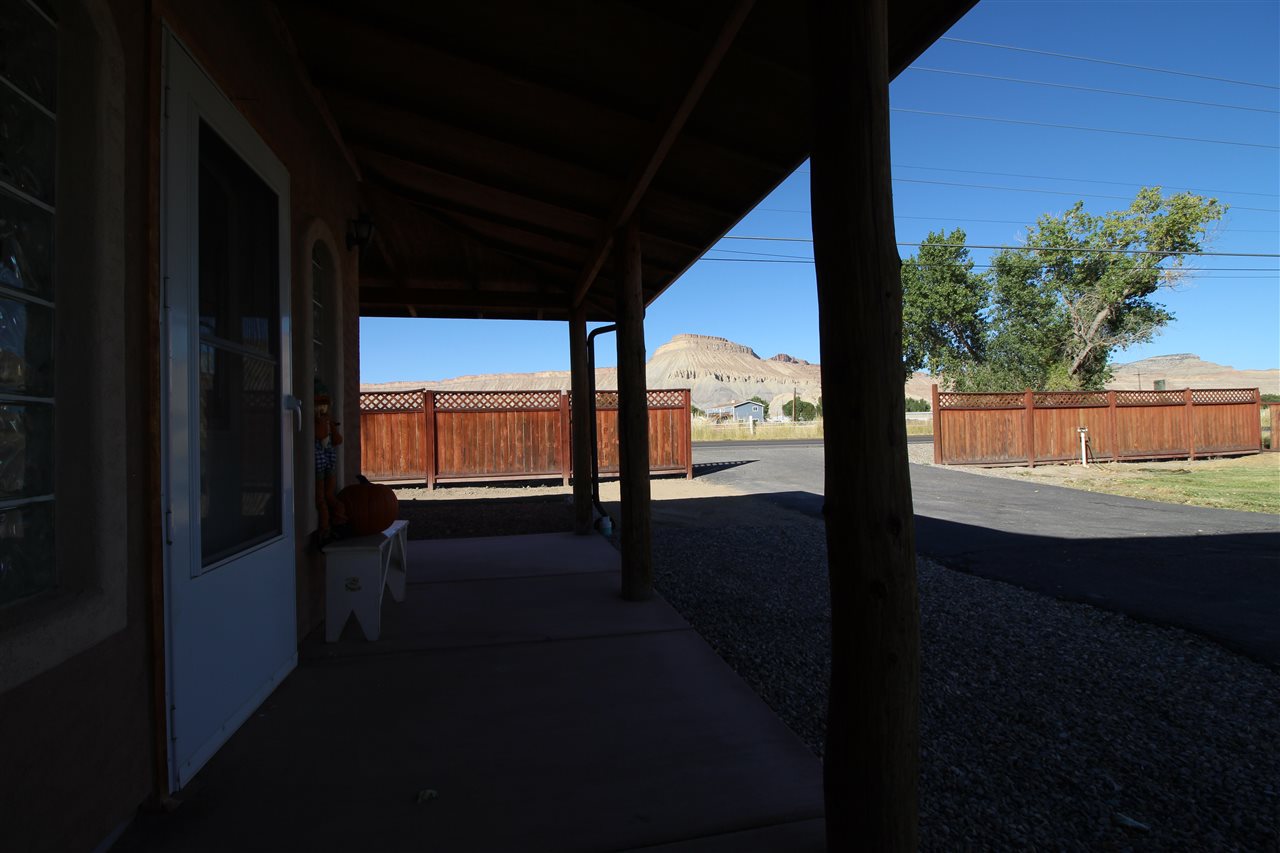 3393 F Road Clifton, CO 81520 - Photo 3 of 30 a view of balcony and patio