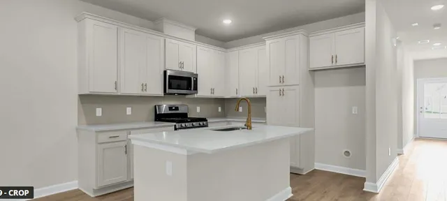 $309,990 | 5038 Blackberry Lane, Ravenel, SC 29470