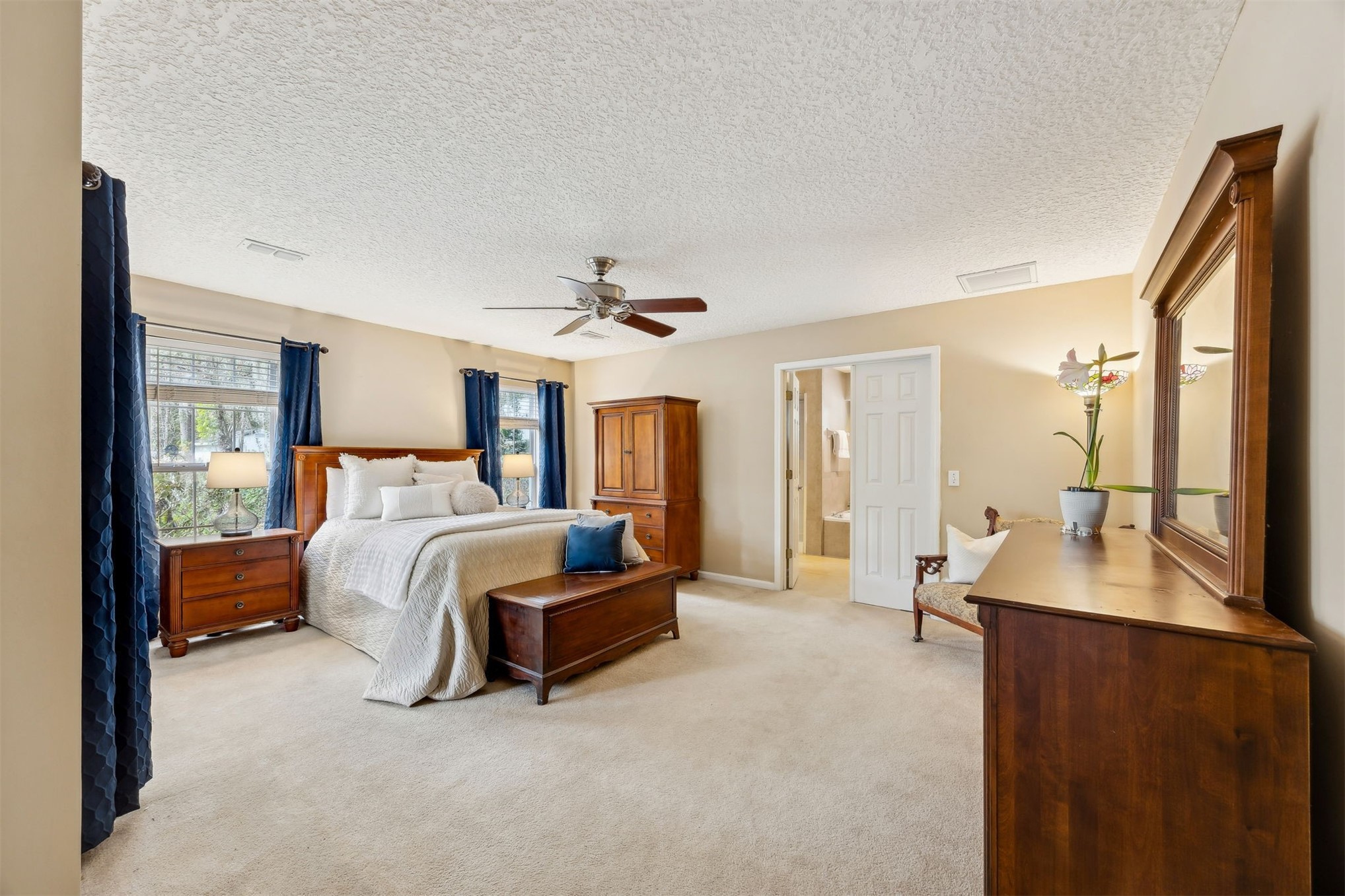 86341 Meadowfield Bluffs Road Yulee, FL 32097 - Photo 22 of 68 a bed room with a bed and a couch