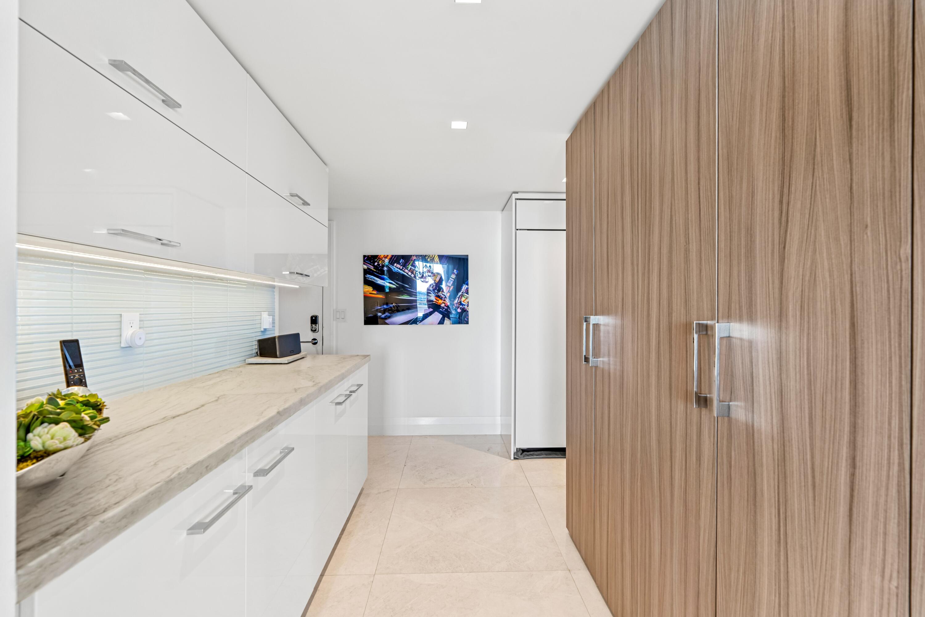 50 E Road, Unit 12G (PENTHOUSE) Delray Beach, FL 33483 - Photo 21 of 75 mls_BUTLERS_PANTRY_DT