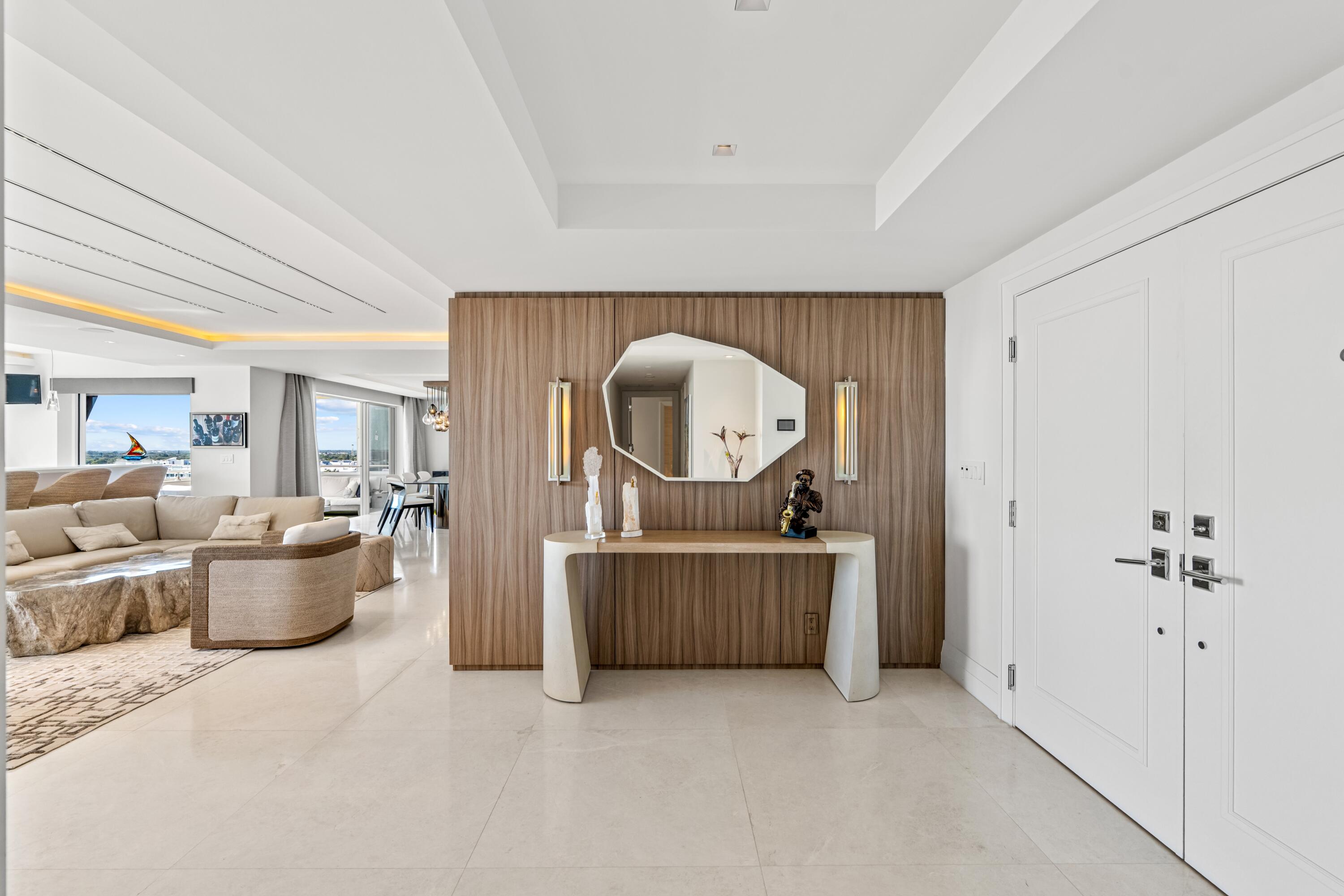 50 E Road, Unit 12G (PENTHOUSE) Delray Beach, FL 33483 - Photo 4 of 75 mls_FOYER_TABLE_DT