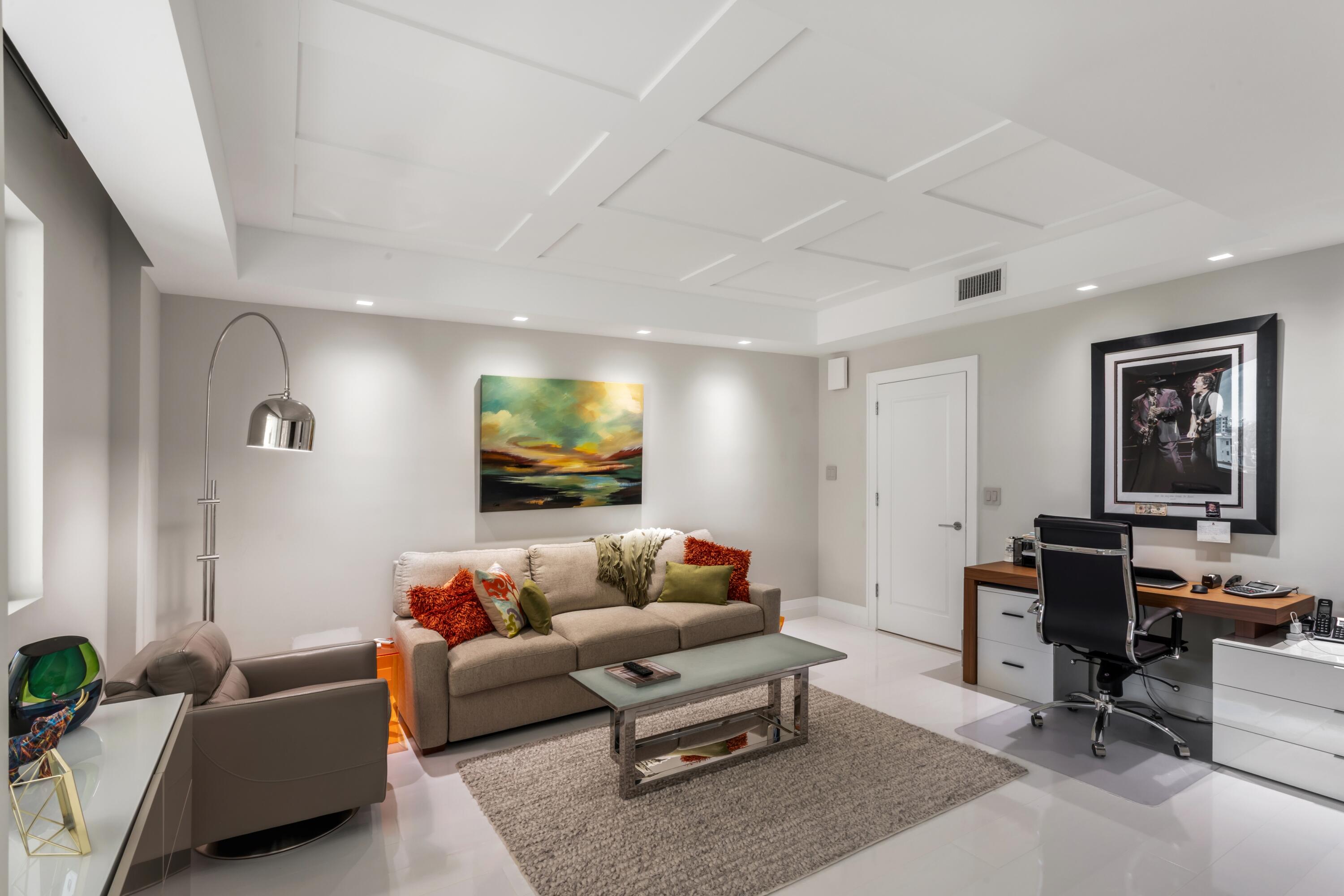 50 E Road, Unit 12G (PENTHOUSE) Delray Beach, FL 33483 - Photo 47 of 75 mls_SITTING_ROOM_ANGLE_EB