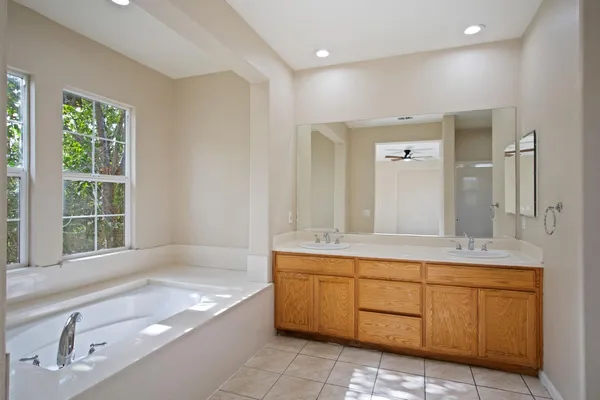 $749,900 | 2921 Compton Place, Tracy, CA 95377