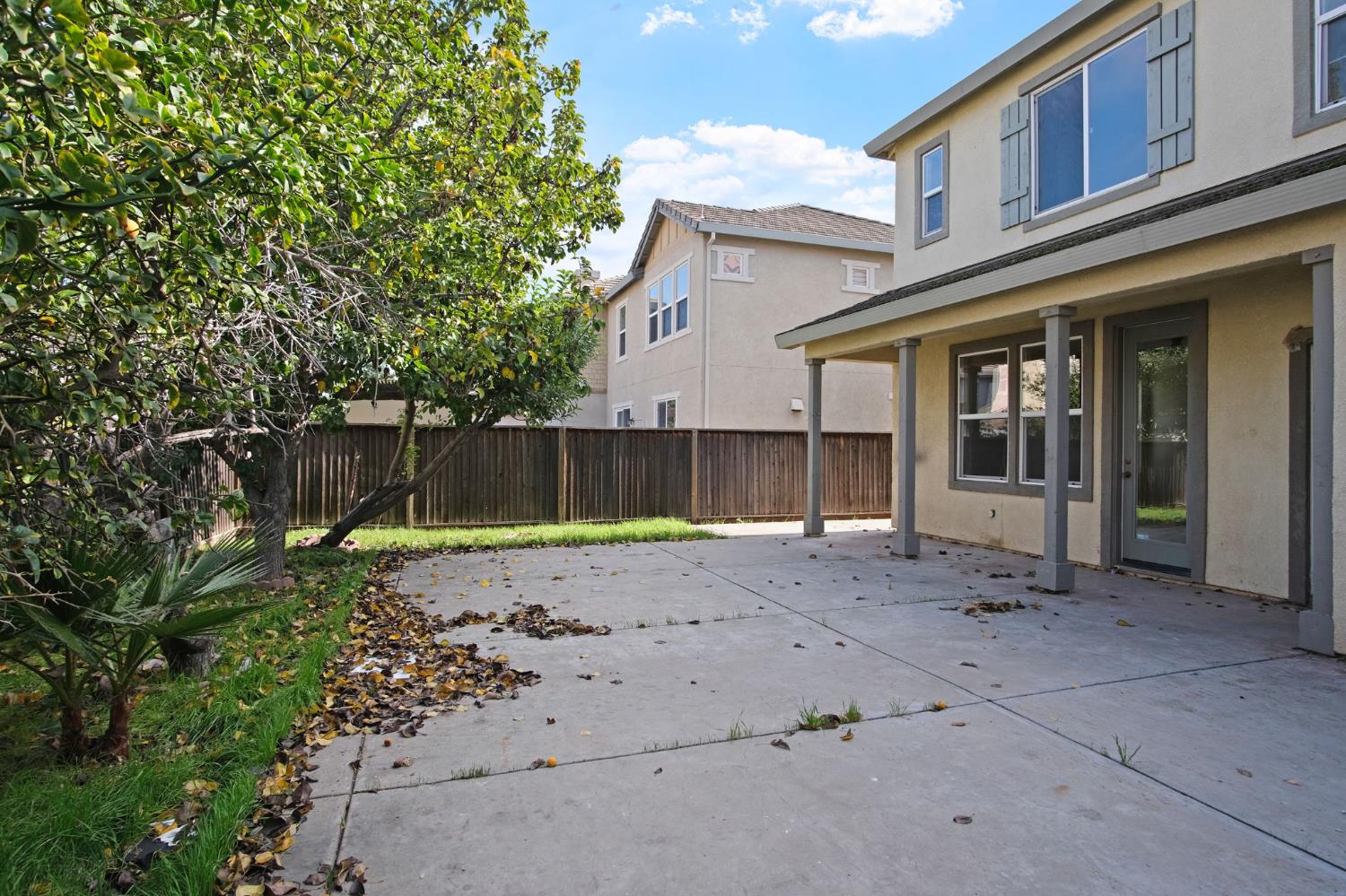 2921 Compton Place Tracy, CA 95377 - Photo 34 of 35 a view of a house with a backyard