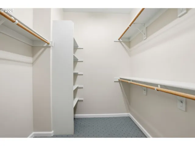 a view of walk in closet