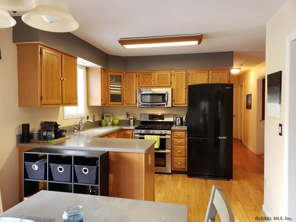 954 Murray Road Greenfield, NY 12850 - Photo 11 of 27 Photo 11