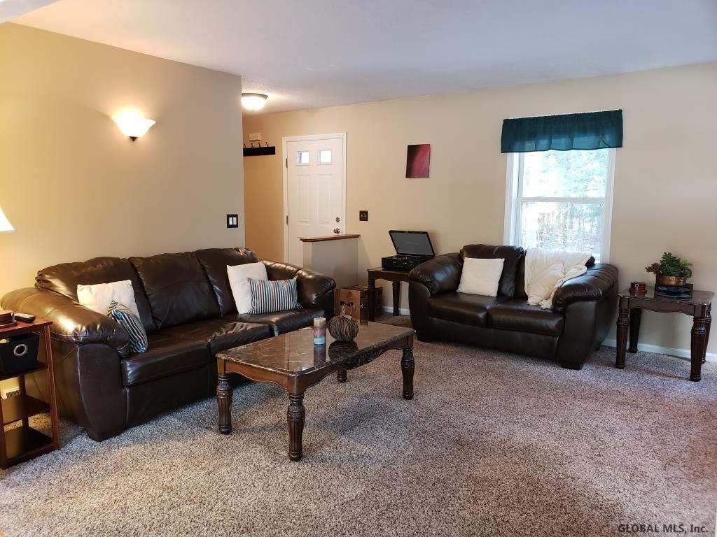 954 Murray Road Greenfield, NY 12850 - Photo 5 of 27 Photo 5
