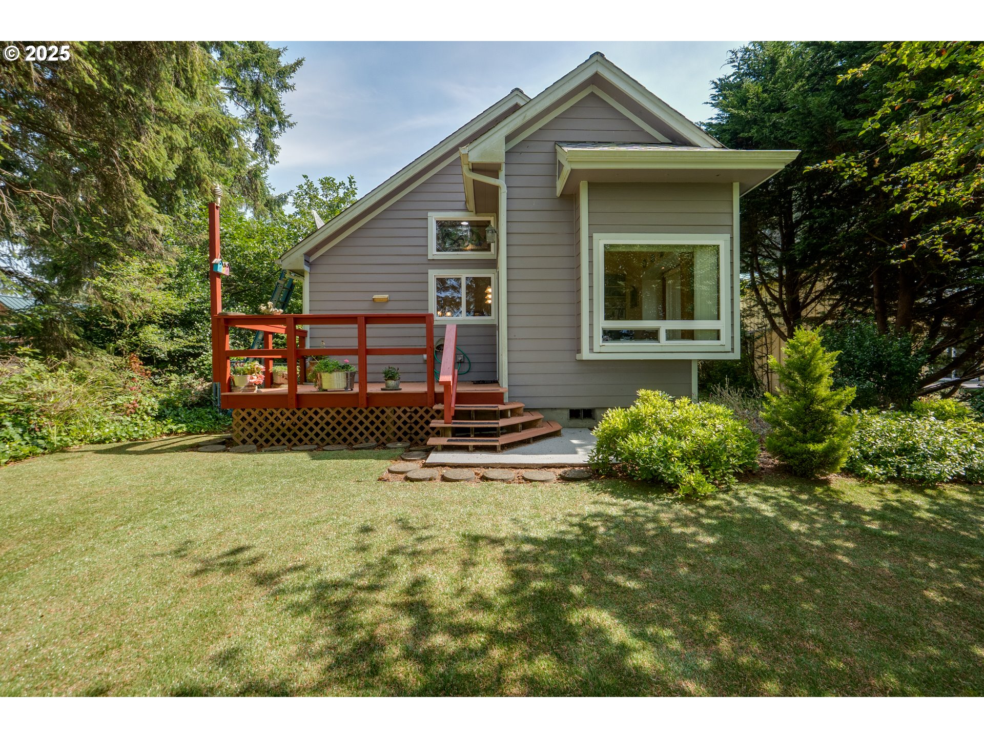 38 3rd Street Chinook, WA 98614 - Photo 30 of 33