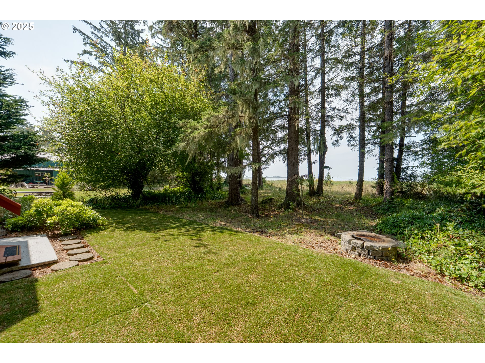 38 3rd Street Chinook, WA 98614 - Photo 31 of 33