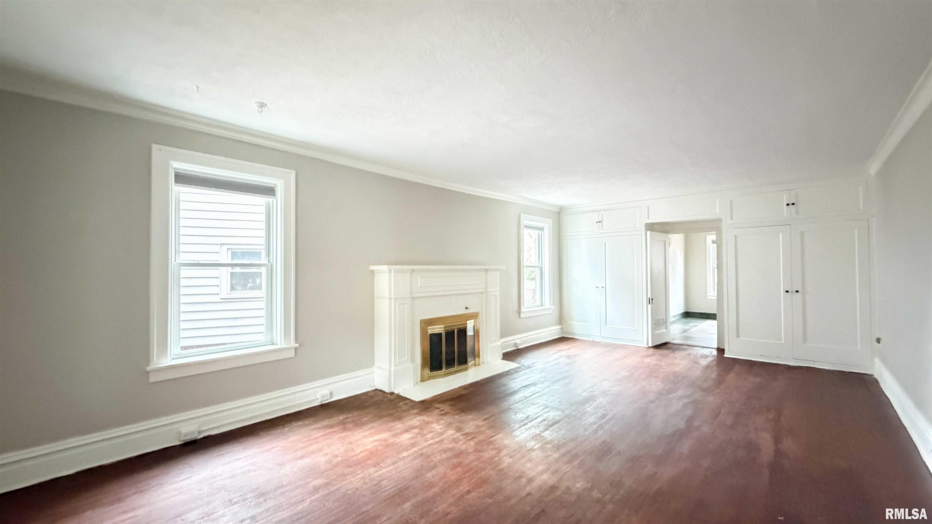 1011 North Farmington Road Peoria, IL 61606 - Photo 12 of 47