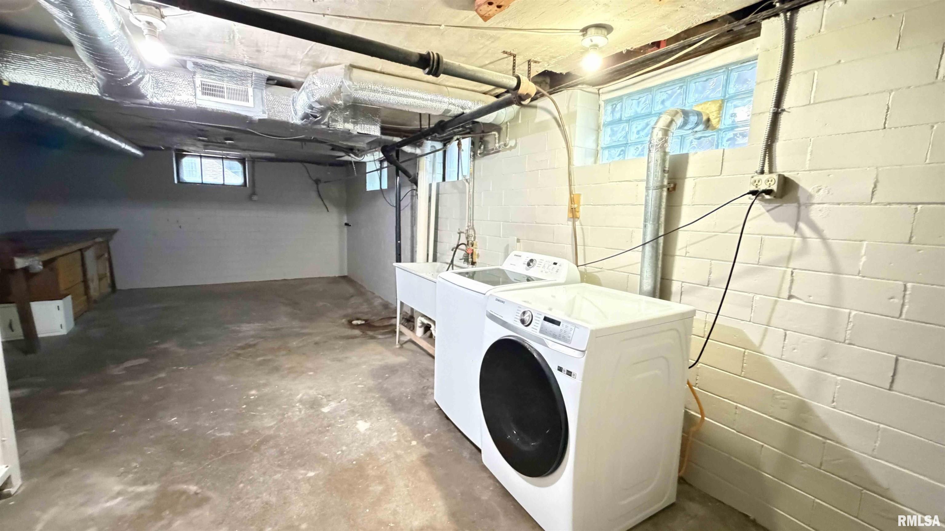 1011 North Farmington Road Peoria, IL 61606 - Photo 39 of 47