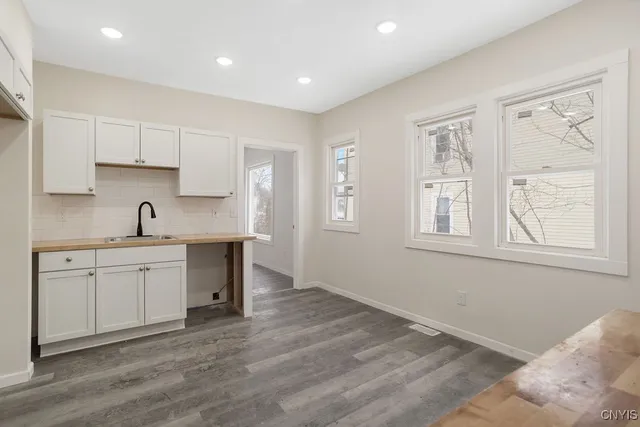 $325,000 | 107 Gordon Avenue, Unit 9, Syracuse, NY 13207