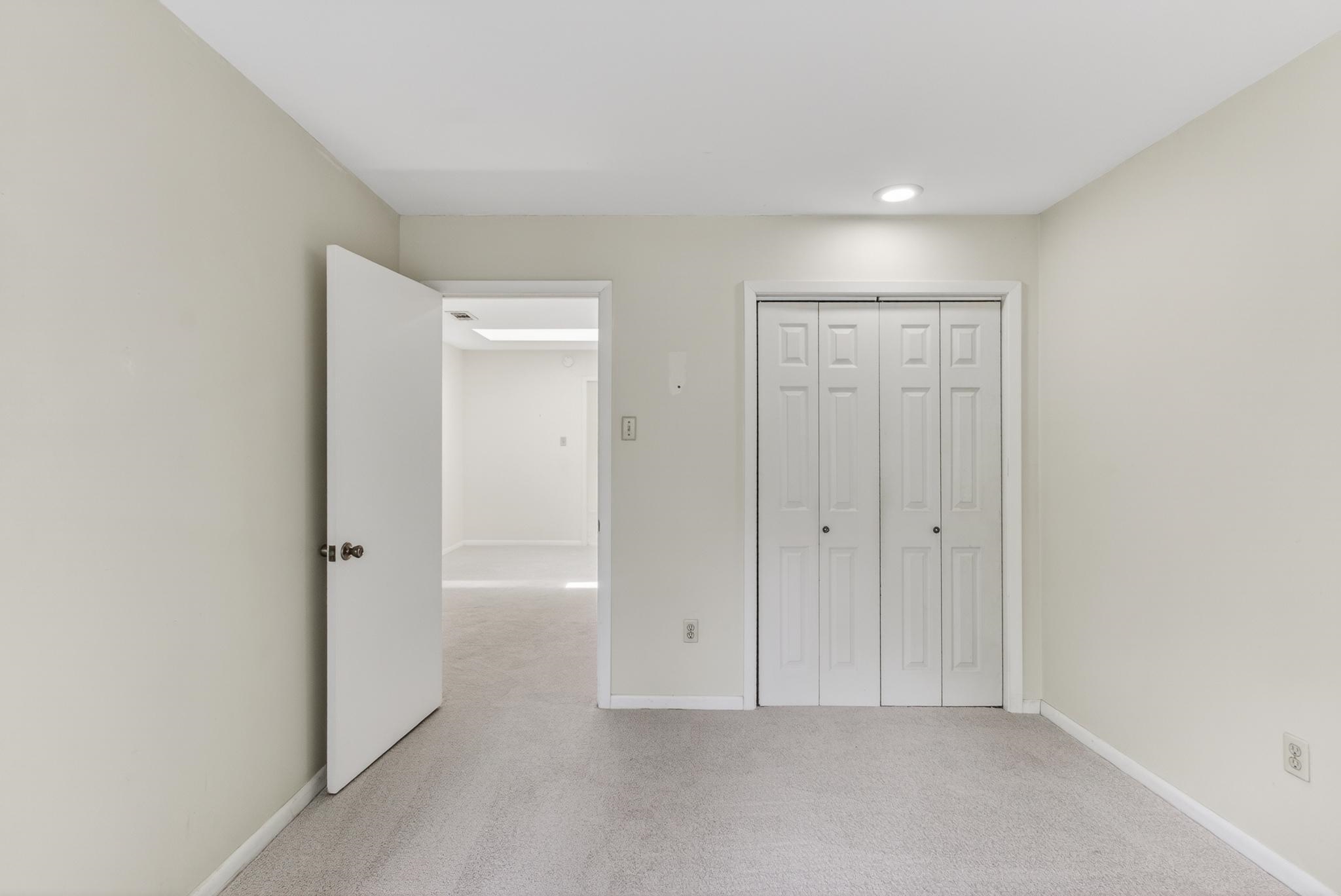 3121 Beechrun Drive Memphis, TN 38128 - Photo 32 of 40 Opposing view looking back towards the loft space.