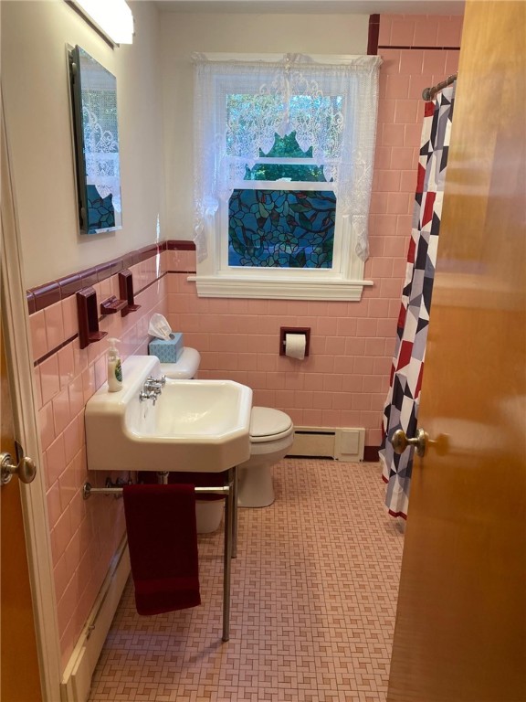 76 Arnold Road Coventry, RI 02816 - Photo 16 of 36