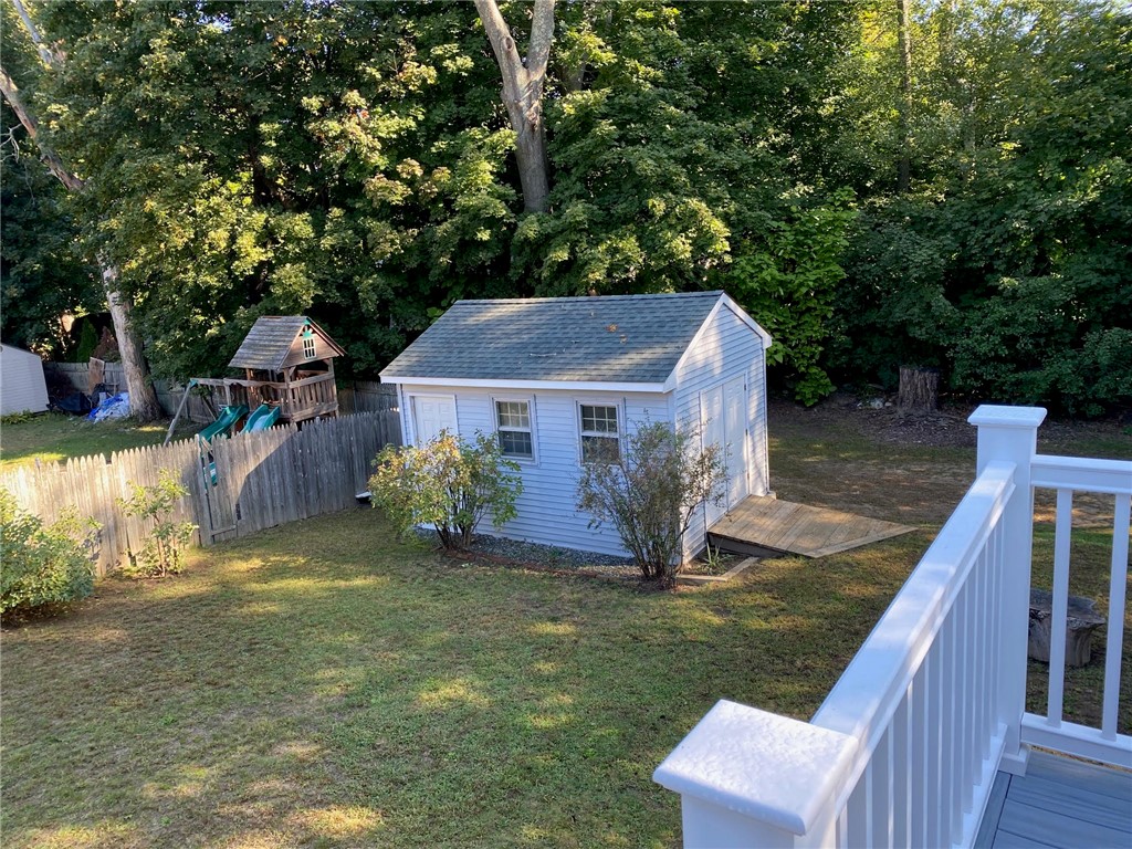 76 Arnold Road Coventry, RI 02816 - Photo 34 of 36