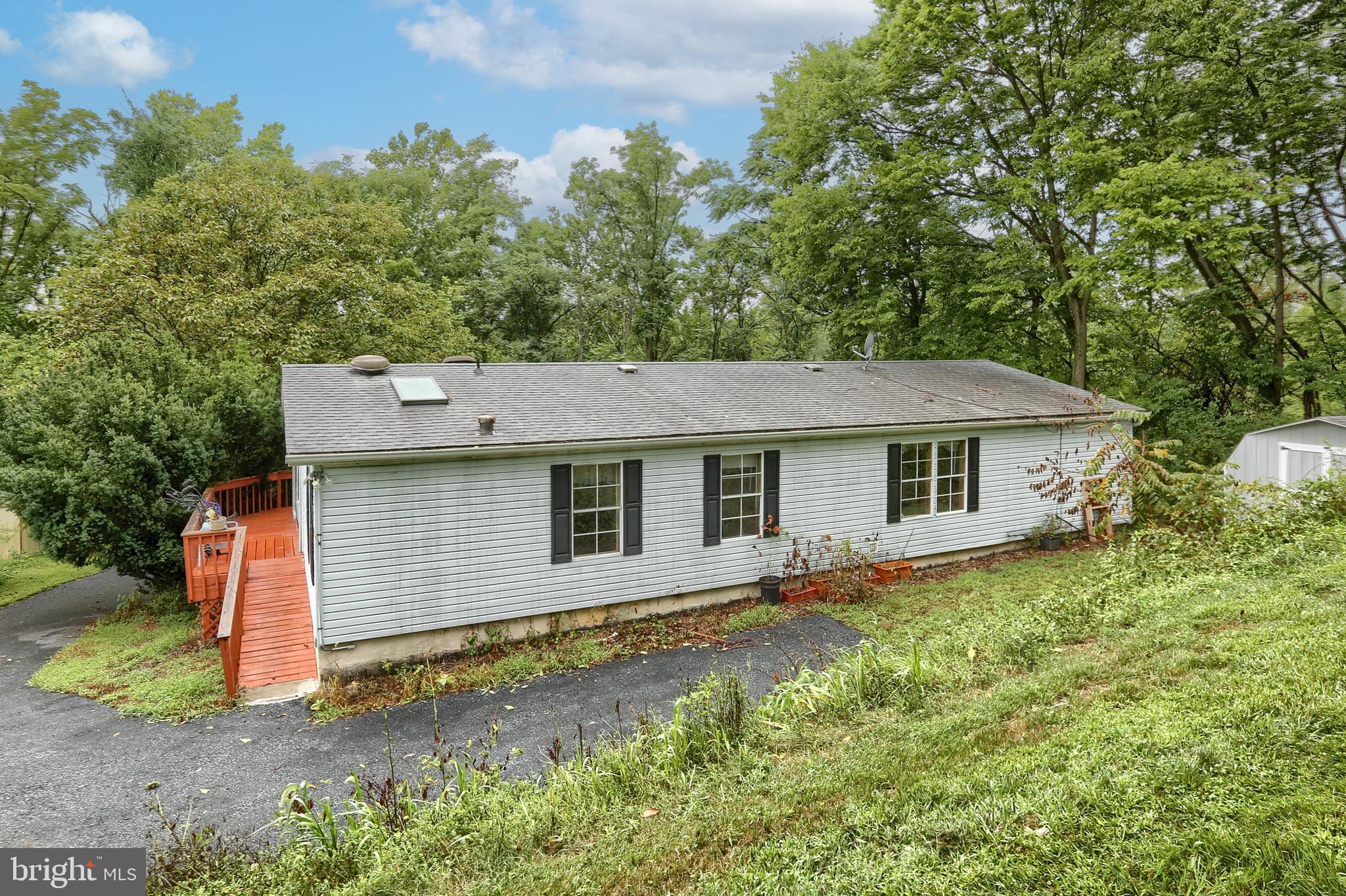 48 South Hoernerstown Road Hummelstown, PA 17036 - Photo 3 of 38 Gallery Image 3